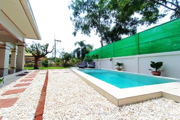 image 26 GPPH1876 Brand new renovated house with private swimming pool