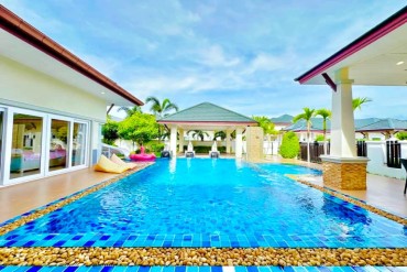 image 23 GPPH1957 Beautiful pool villa in Huay Yai for Sale