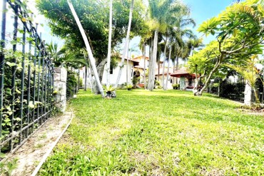 image 8 GPPH1965 Grosses Einfamilienhaus mit privatem Pool zu verkaufen