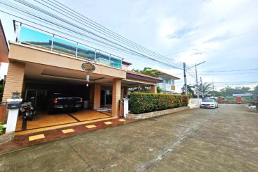 image 16 GPPH1975 Spacious 2-storey detached house with garden