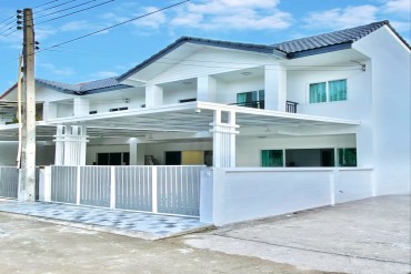 image 23 GPPH1987 Newly furnished house in East Pattaya