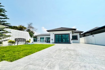 GPPH2047  Einfamilienhaus mit privatem Pool in Nong Pla Lai